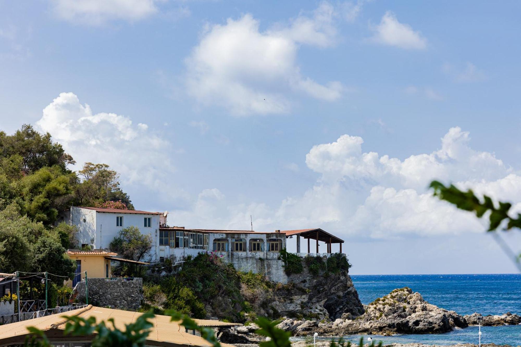 Riva Smeralda Camping Lodge Milazzo Luaran gambar
