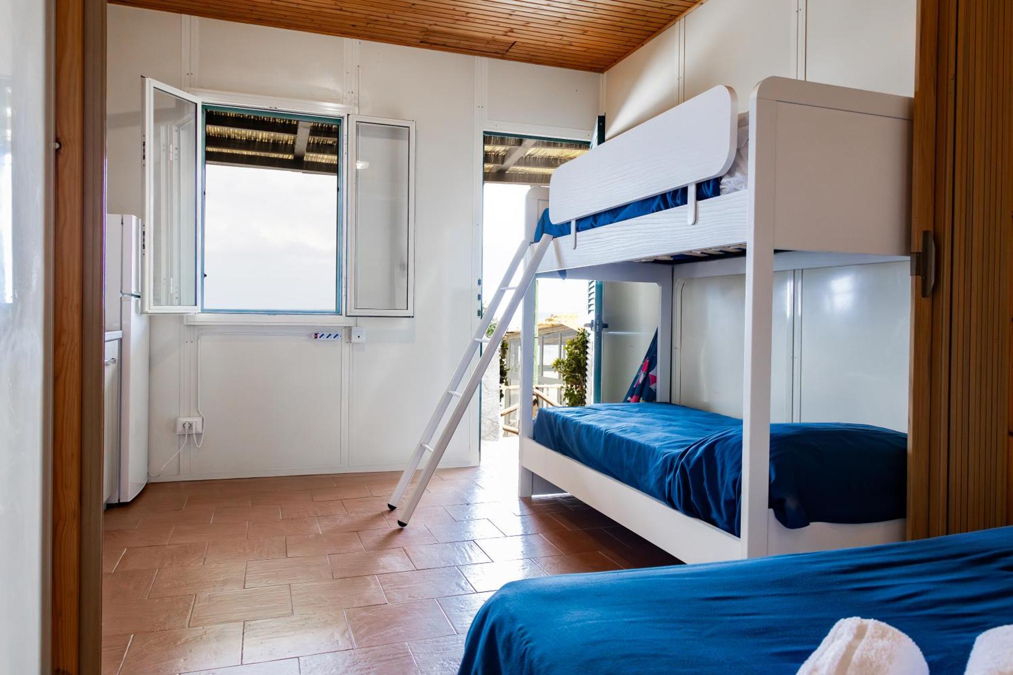 Riva Smeralda Camping Lodge Milazzo Luaran gambar
