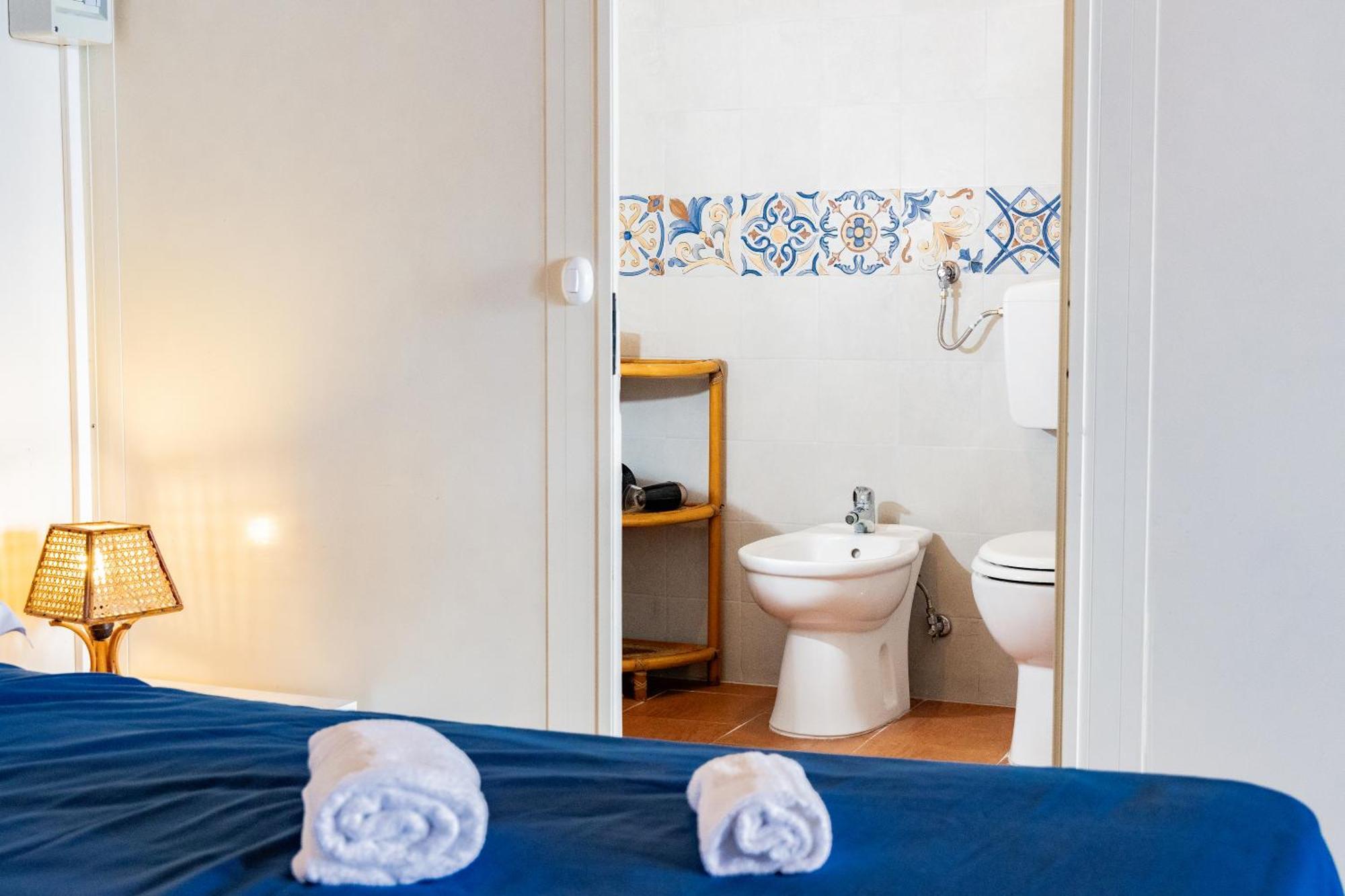 Riva Smeralda Camping Lodge Milazzo Luaran gambar