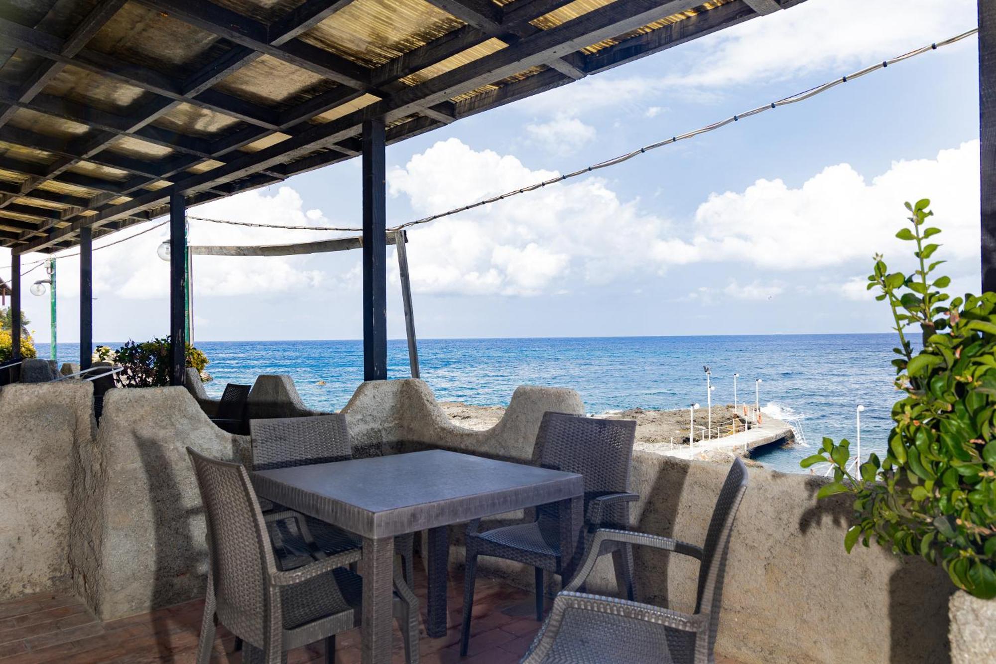 Riva Smeralda Camping Lodge Milazzo Luaran gambar